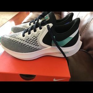 Women’s Nike Zoom Winflo 6
